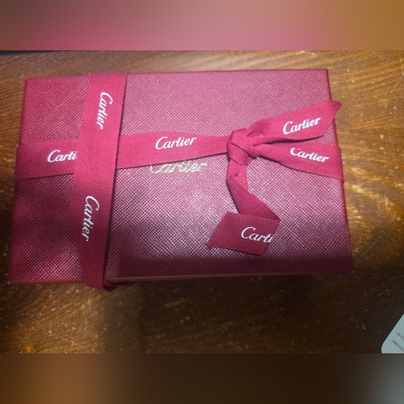 🔥💯NWOT CARTIER PANTHERE LEATHER CARD CASE UNISEX - Picture 16 of 16